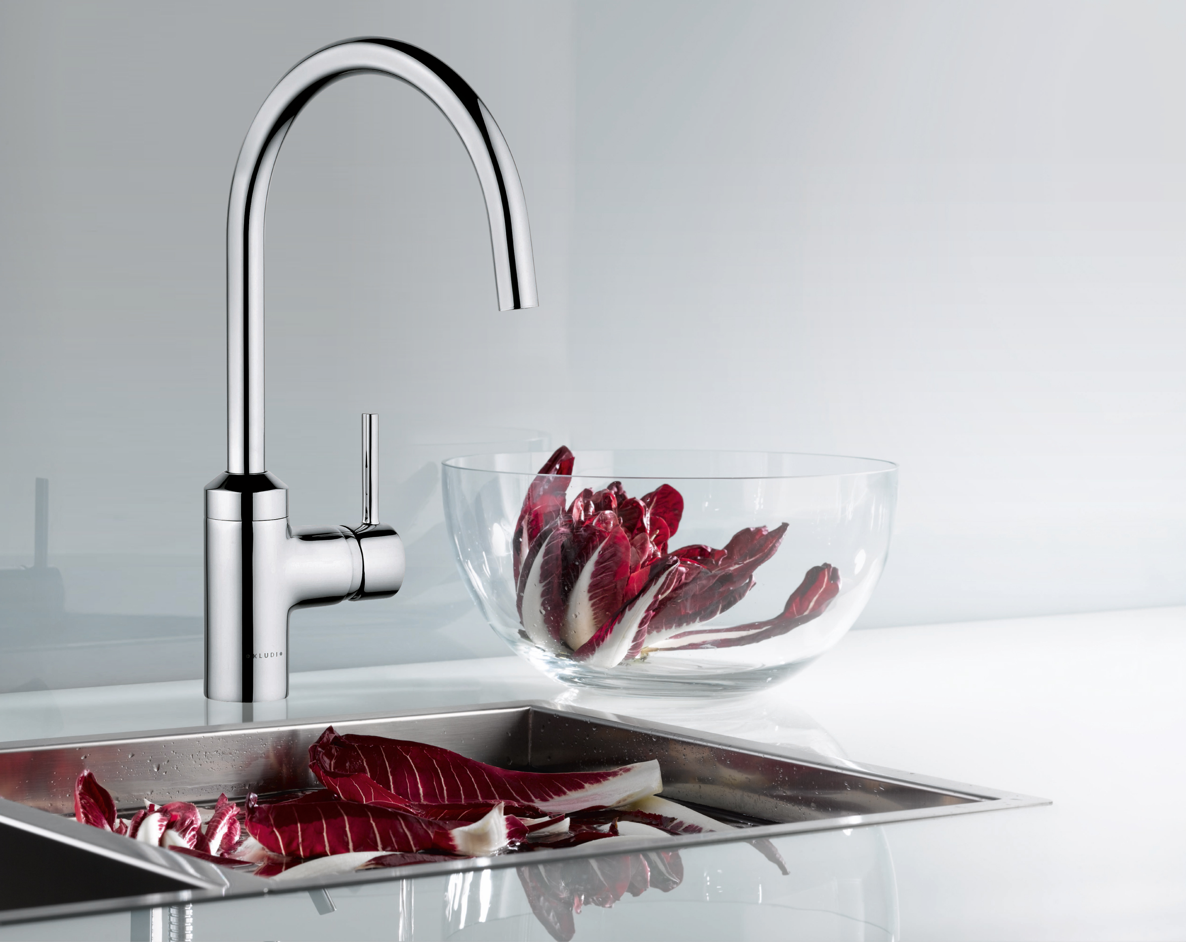 Zdjęcie z wykorzystaniem kranu kuchennego KLUDI BOZZ