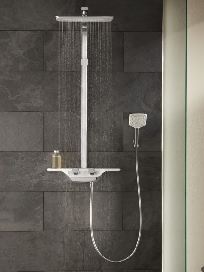 Aranżacja łazienki z zestawem prysznicowym KLUDI COCKPIT Discovery