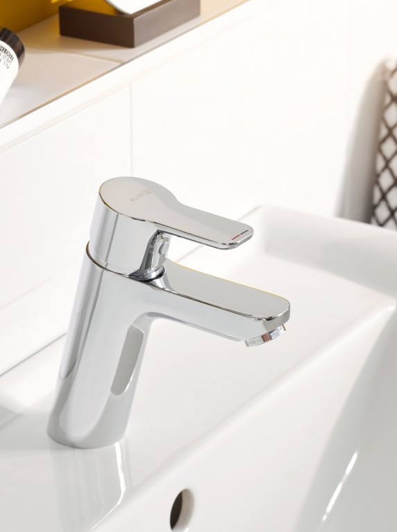 Na zdjęciu armatura łazienkowa z serii KLUDI PURE&EASY