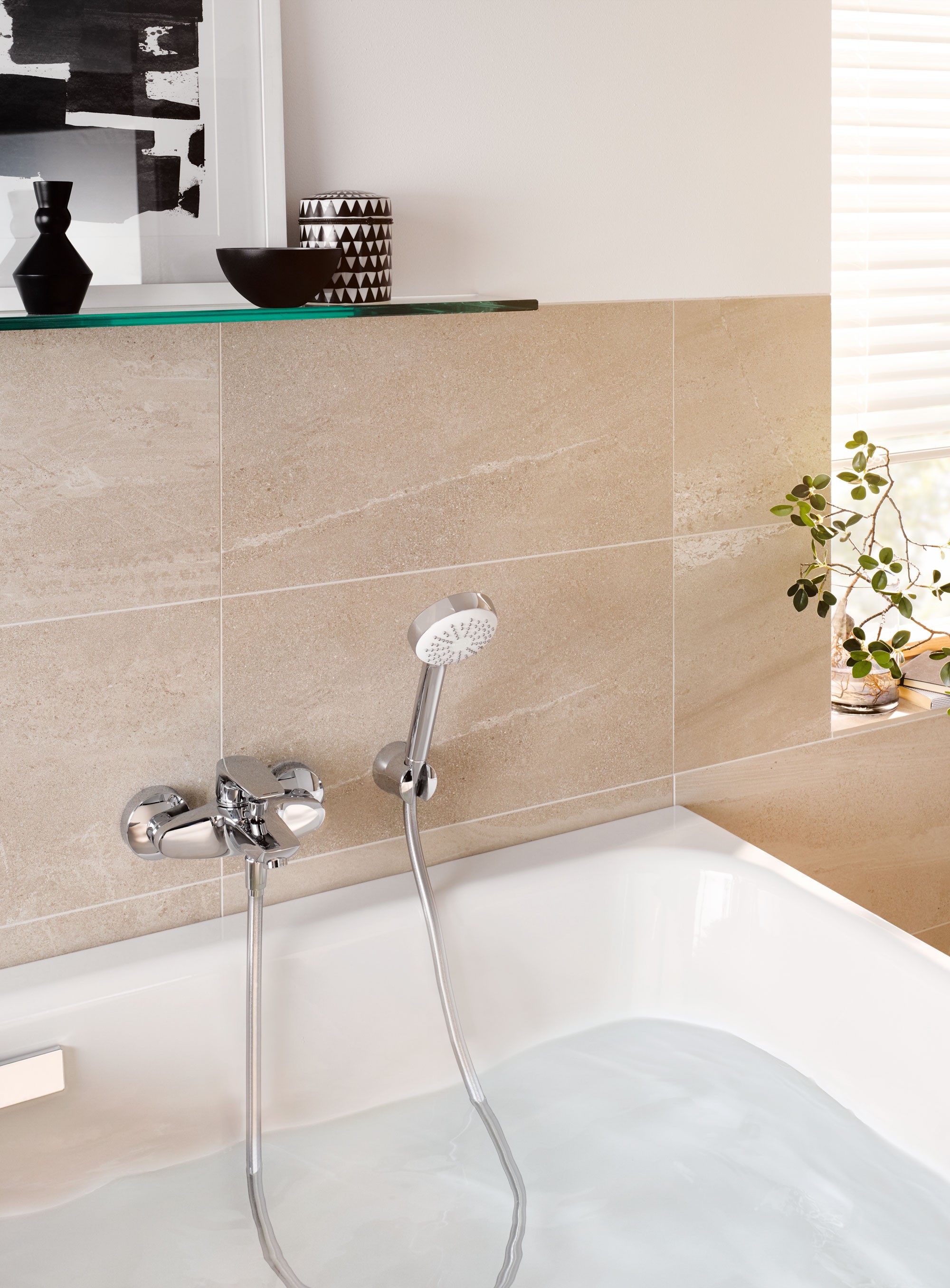 KLUDI LOGO Zestawy natryskowe