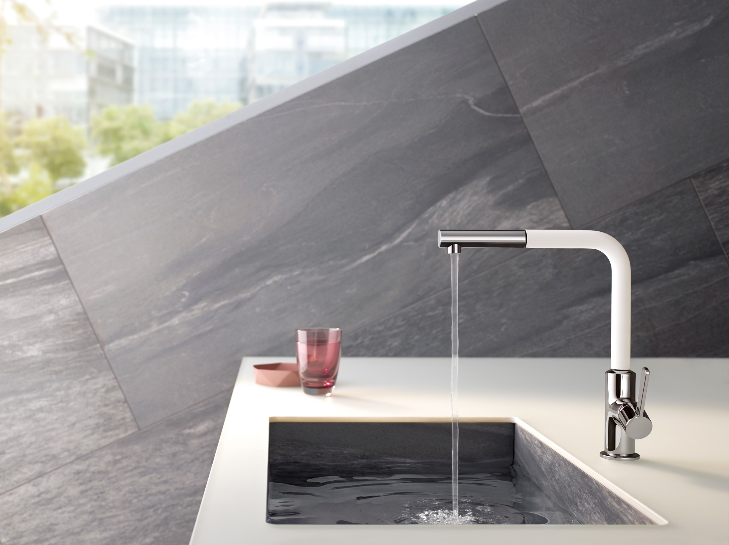 Armatura kuchenna do nowoczesnej, industrialnej kuchni