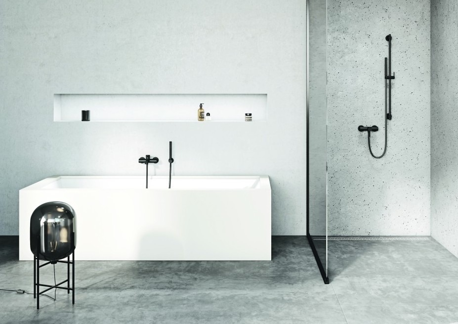 Na zdjęciu widzimy serię armatur KLUDI BOZZ o powierzchni czarny mat