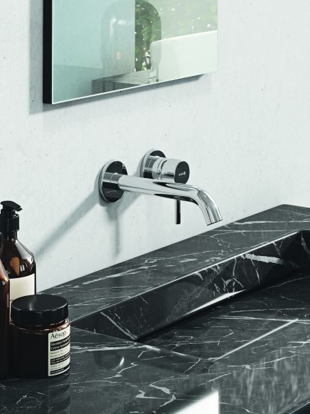 Na zdjęciu bateria dwuotworowa ścienna z serii KLUDI BOZZ